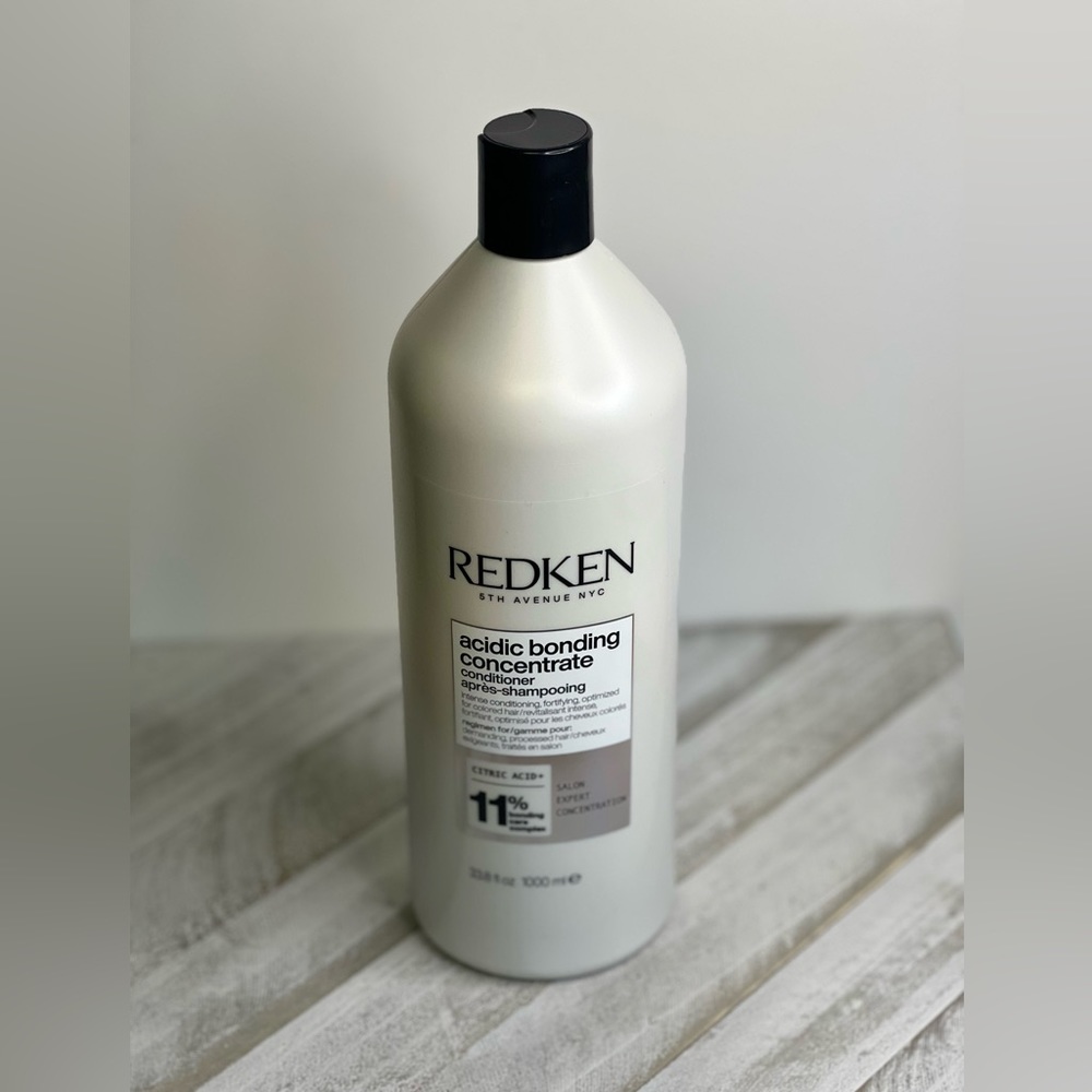 Redken Acidic Bonding Concentrate Conditioner NEW
